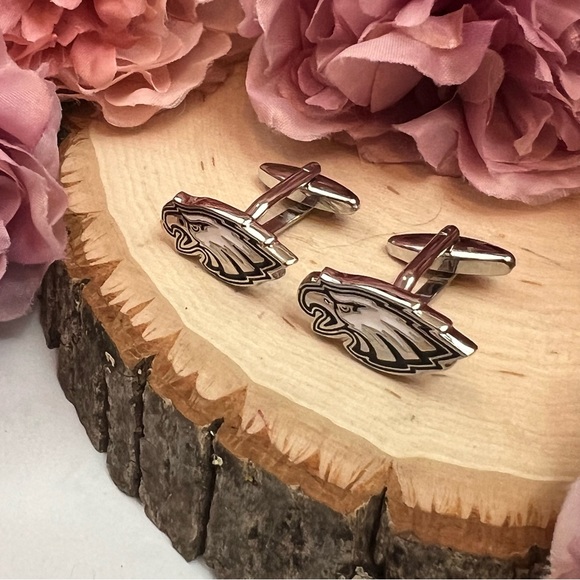 NFL Philadelphia Eagles Logo Cufflinks - Picture 4 of 15